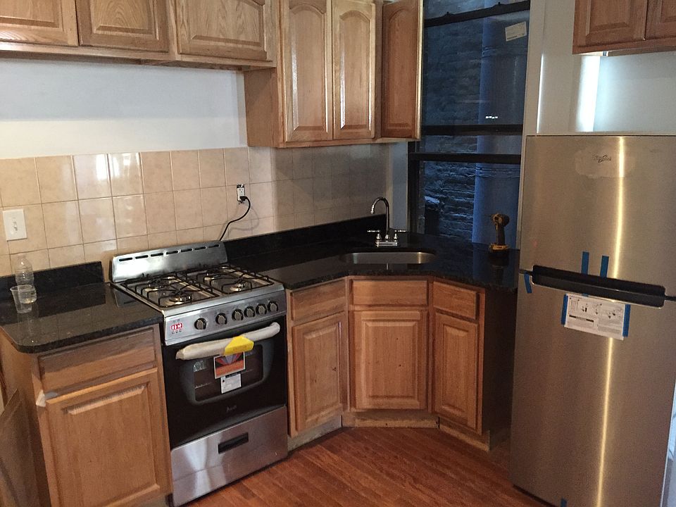 1st image of 2305 2nd Ave APT 25