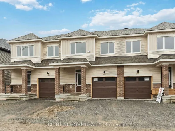 290 Les Emmerson Dr, Ottawa, ON K2J 7L8