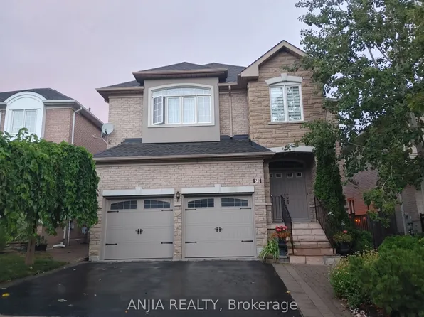 73 Gracedale Dr #3, Richmond Hill, ON L4C 0S8