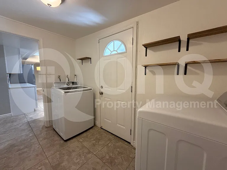 7408 E 29th St — Photo 39