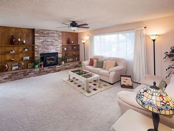 4th image of 7310 Quiet Oak Ln