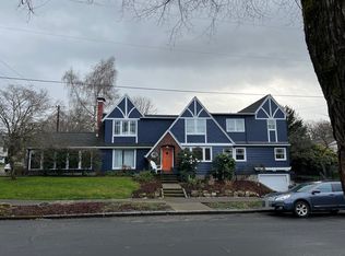 3328 SE Claybourne St, Portland, OR 97202