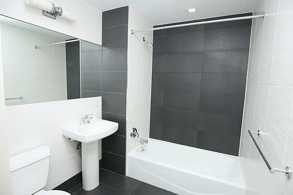 Rented by Owner | media 10