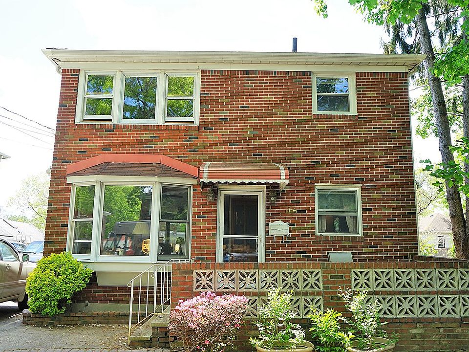 1st image of 14 Evergreen Ave #1