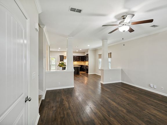 5th image of 3427 Pear Blossom Way