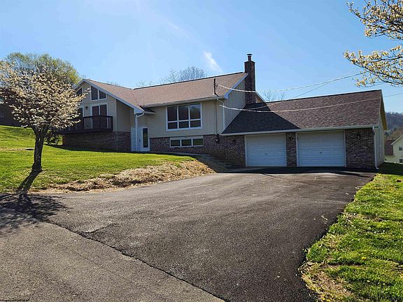 2nd image of 94 Green Hill Ln