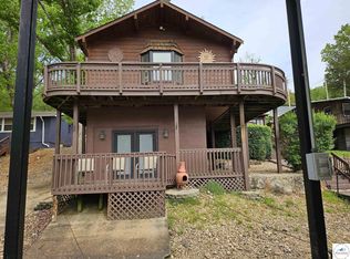 21 Zebco Ct, Edwards, MO 65326