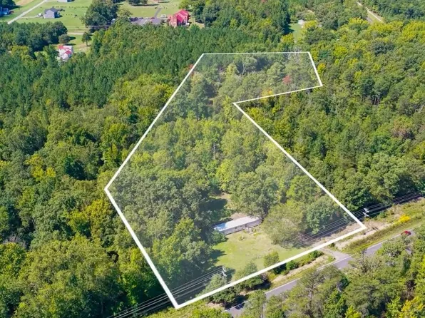 5552 Patriot Hwy, Woodford, VA 22580