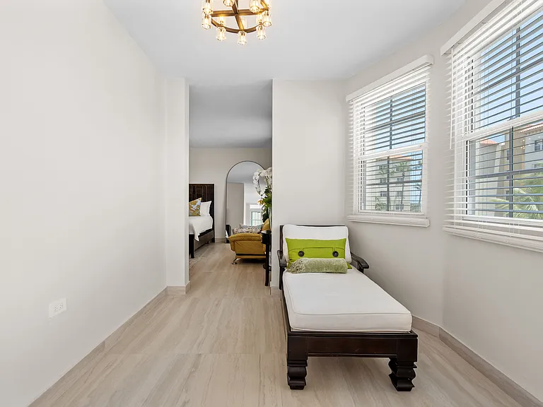 5103 Cond Royal Palm D101 — Photo 26