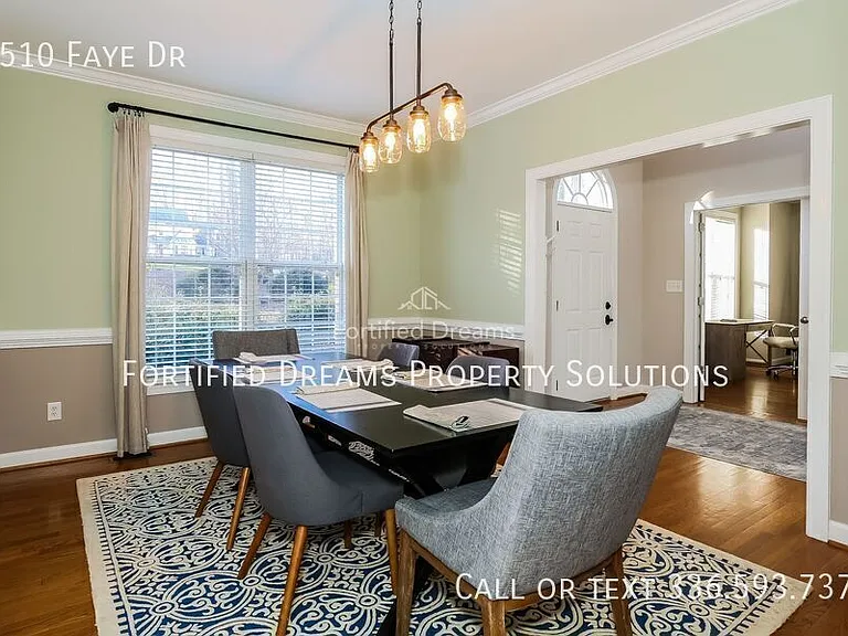 5510 Faye Dr — Photo 8