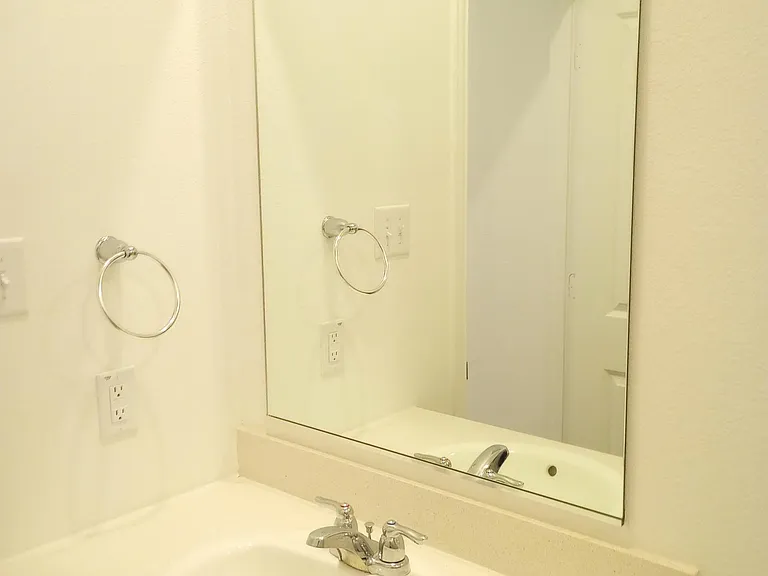 5119 Winterberry Dr — Photo 38