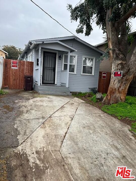 1st image of 2522 75th Ave
