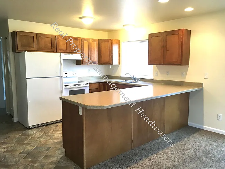 1824 Missoula Ave — Photo 4