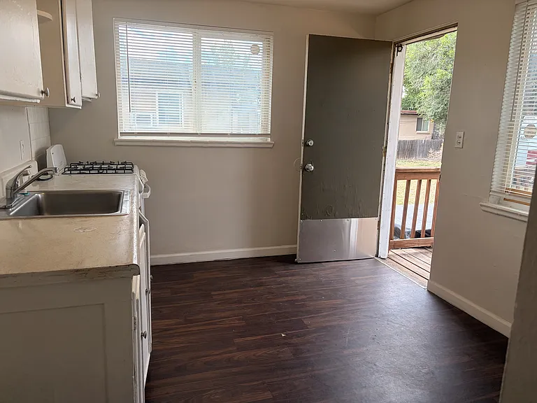 1435 Depew St #1447 — Photo 6