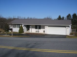 5473 Tannery Rd, Schnecksville, PA 18078