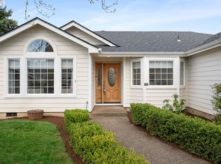 468 72nd St, Springfield, OR 97478