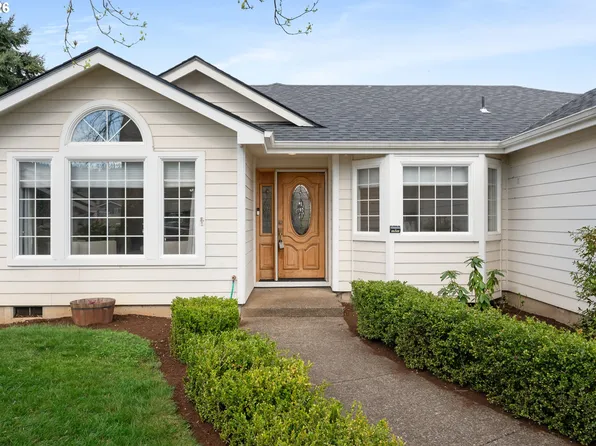 468 72nd St, Springfield, OR 97478