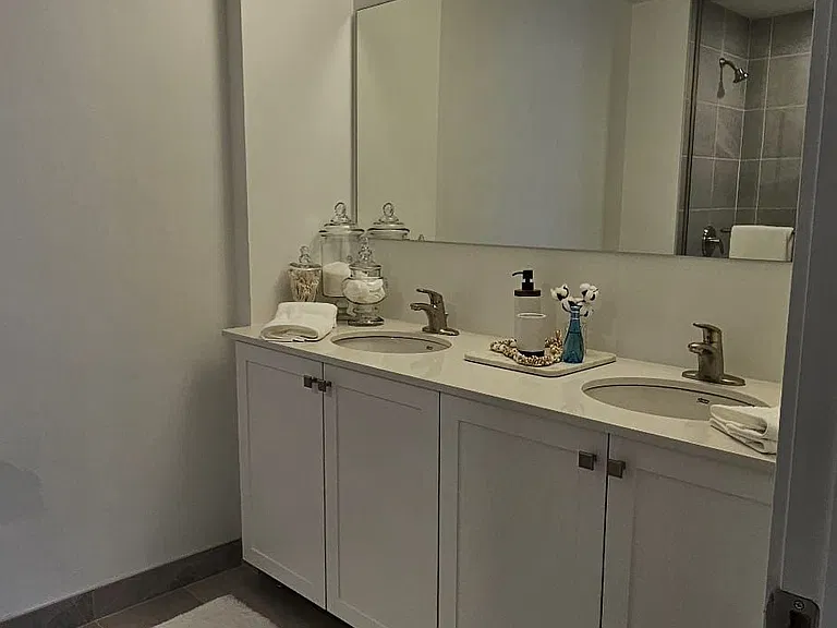 19 B West St N #204 — Photo 7