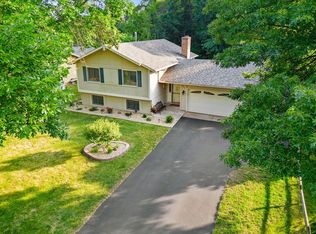 7461 Berkshire Way, Maple Grove, MN 55311