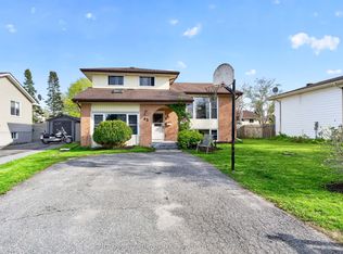 43 Mortensen Dr, Loyalist, ON K7N 1W2