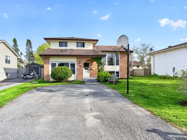 43 Mortensen Dr, Loyalist, ON K7N 1W2
