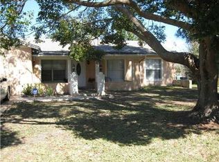 145 Poinsettia Dr, Kissimmee, FL 34743