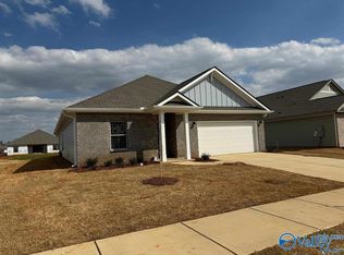 12660 Whitcomb Cir, Athens, AL 35613
