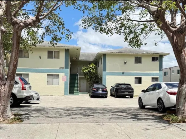 10765 SW 4th St, Miami, FL