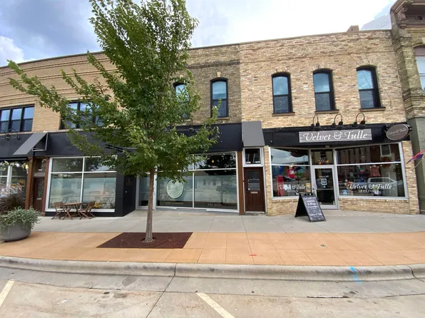 215B W Milwaukee St, Janesville, WI 53548