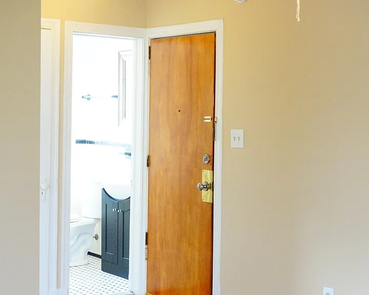 8400 Greenwood Ave — Photo 47