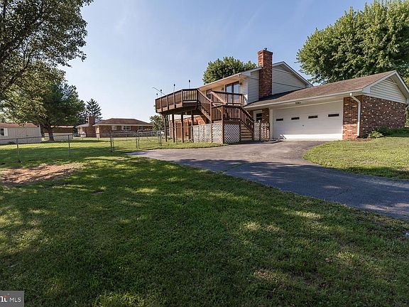 3rd image of 101 Craig Dr