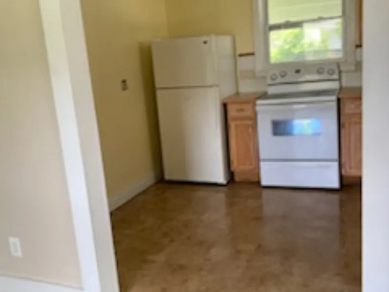244 W 8th Ave — Photo 9