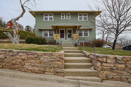 1326 Clark St #1 Photo 1