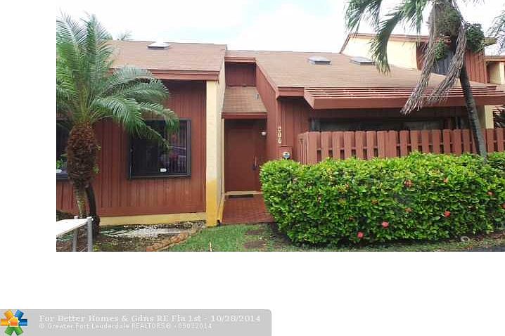1st image of 417 SE 14th St #2