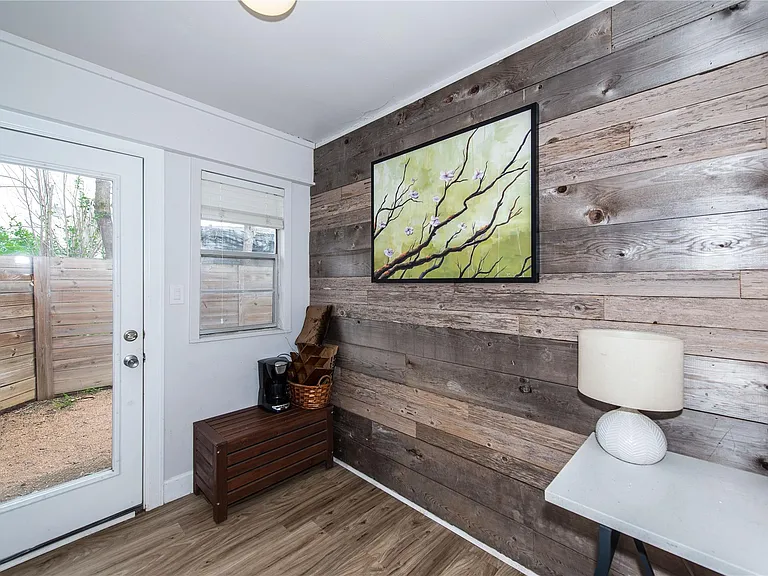 1715 Taylor Gaines St #A — Photo 10