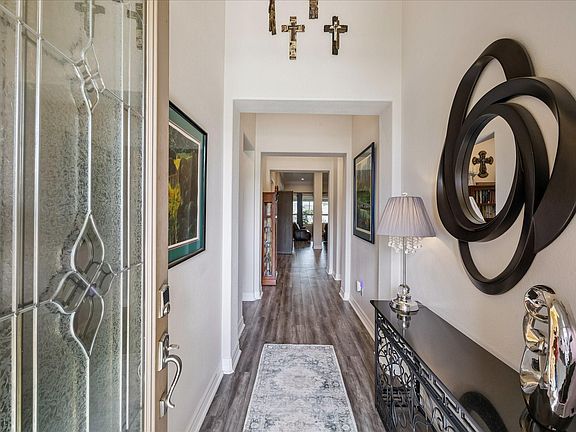 4th image of 628 Appia Dr