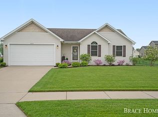 3046 Sandy Ct SW, Wyoming, MI