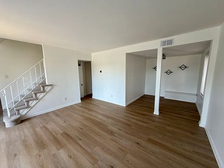 605 Cobble Creek Curv — Photo 6