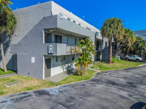 130 NW 87th Ave APT H216, Miami, FL 33172