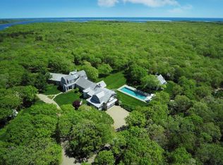 10 & 12 Boldwater Rd, Edgartown, MA 02539