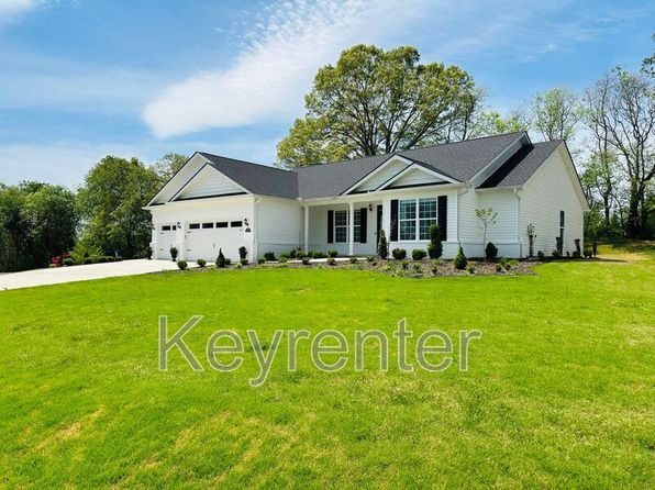 215 Yona Way