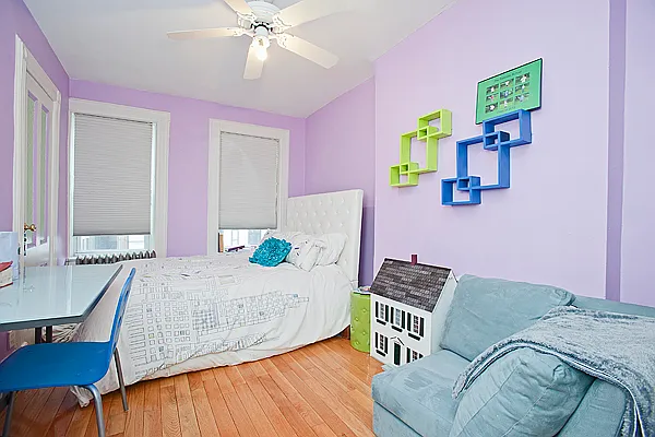 Sold by Vandenberg | media 7