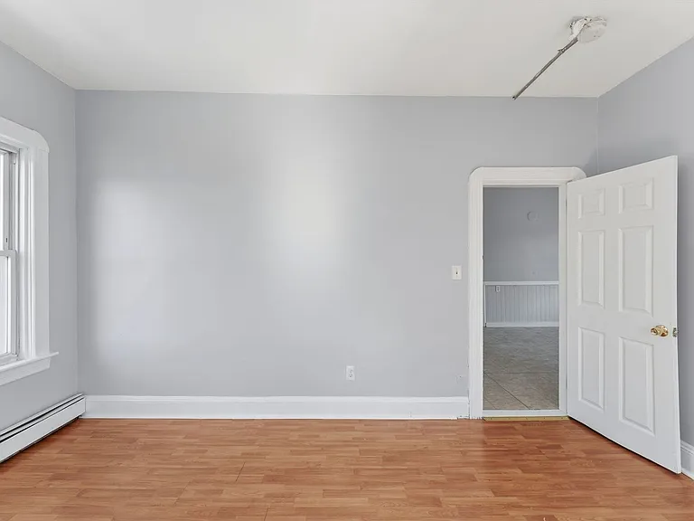 796 Main Street — Photo 8