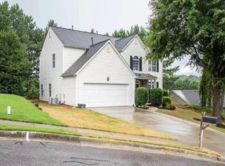 837 Pond View Ln, Sugar Hill, GA 30518