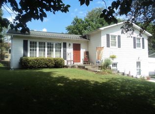 211 Hillside Dr, Reedsville, PA 17084