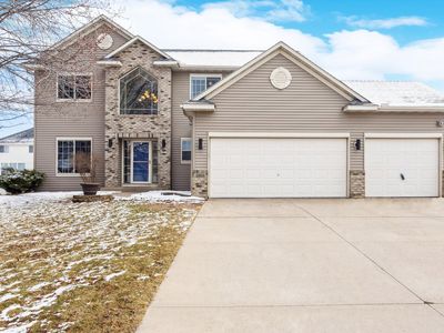 1853 Omega Dr, Shakopee, MN, 55379