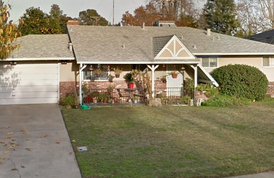 2nd image of 708 11th St