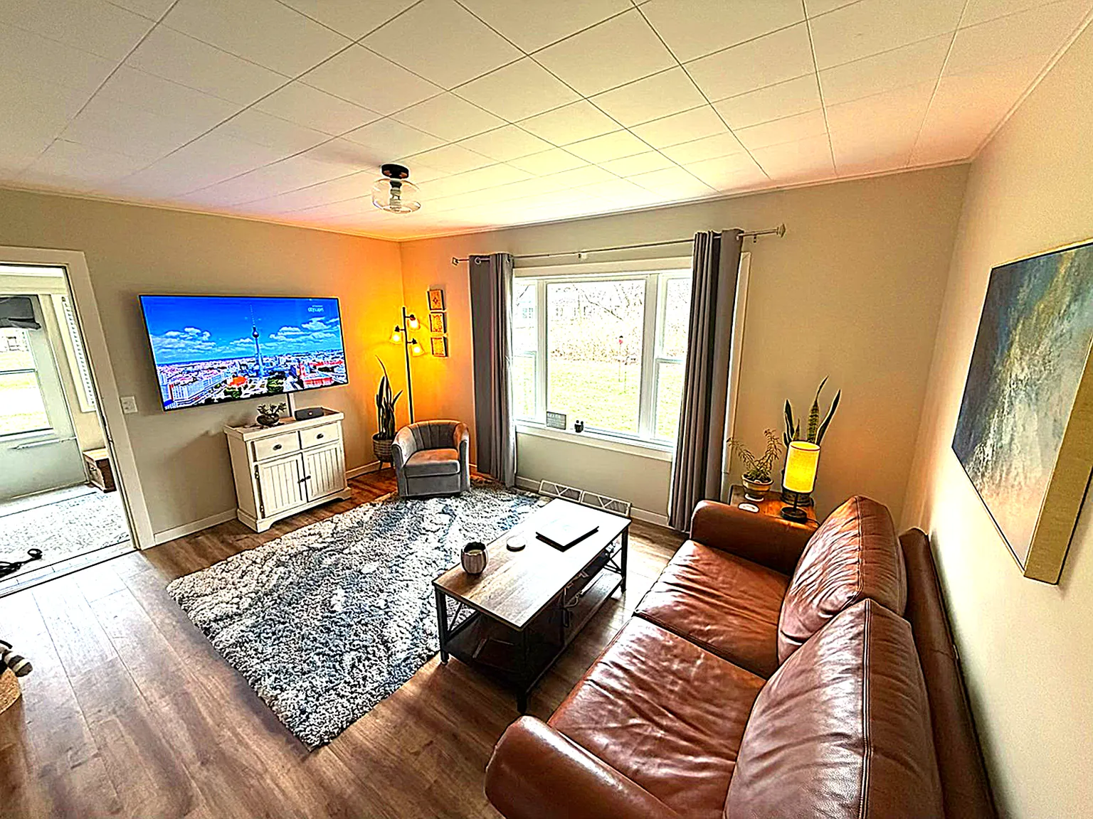 2 bed, 800 sqft, $1,800 — Photo 2
