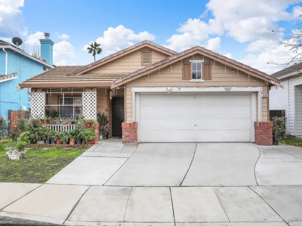 530 Pombo Square Dr, Tracy, CA 95376