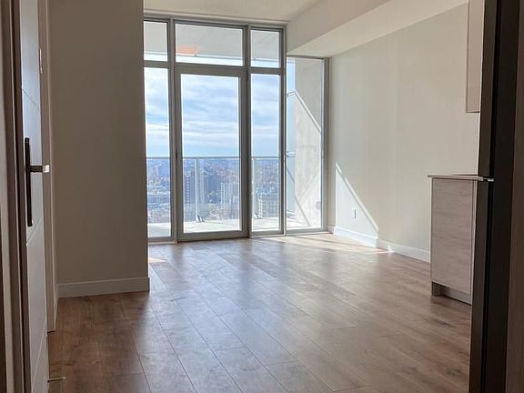 5th image of 60 Frederick St #2113